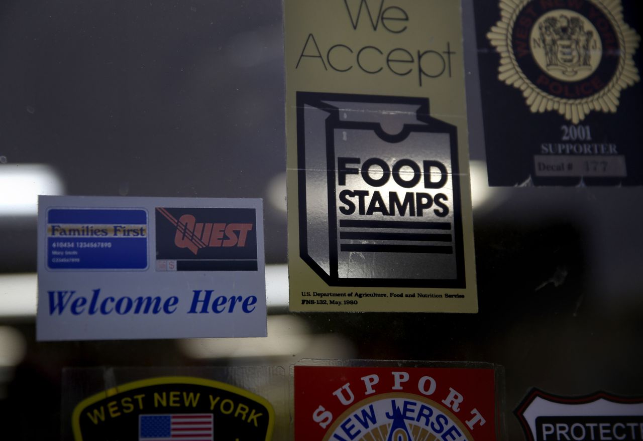 400,000 Alabamians will soon see food stamps cut by some $170 a month