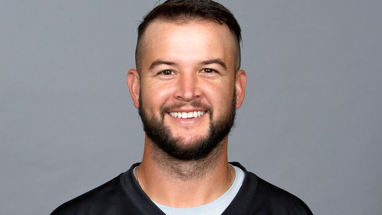 AJ McCarron scores emotional comeback in XFL