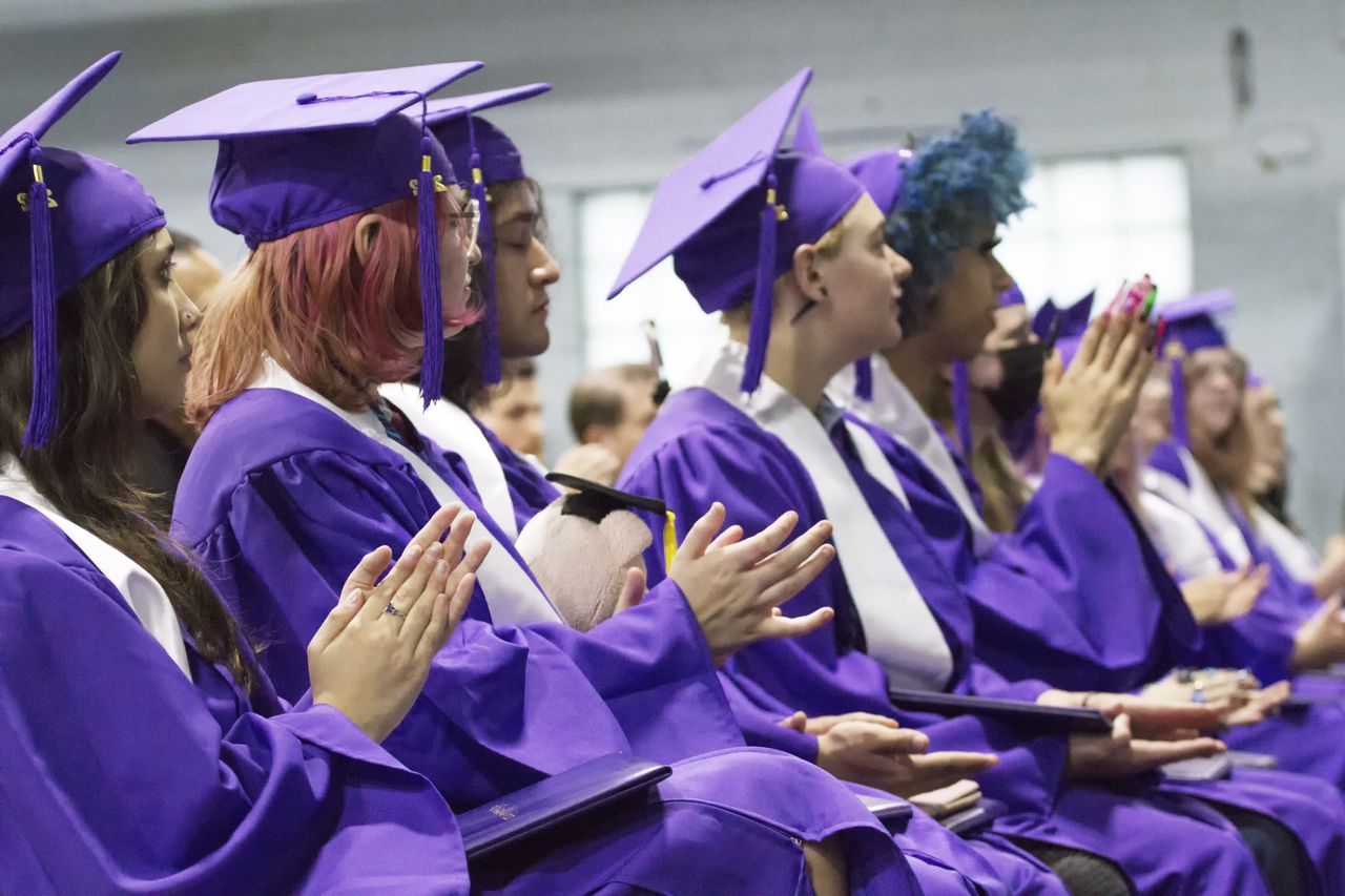 Alabama graduation rates slide below 90%, number of student dropouts increases