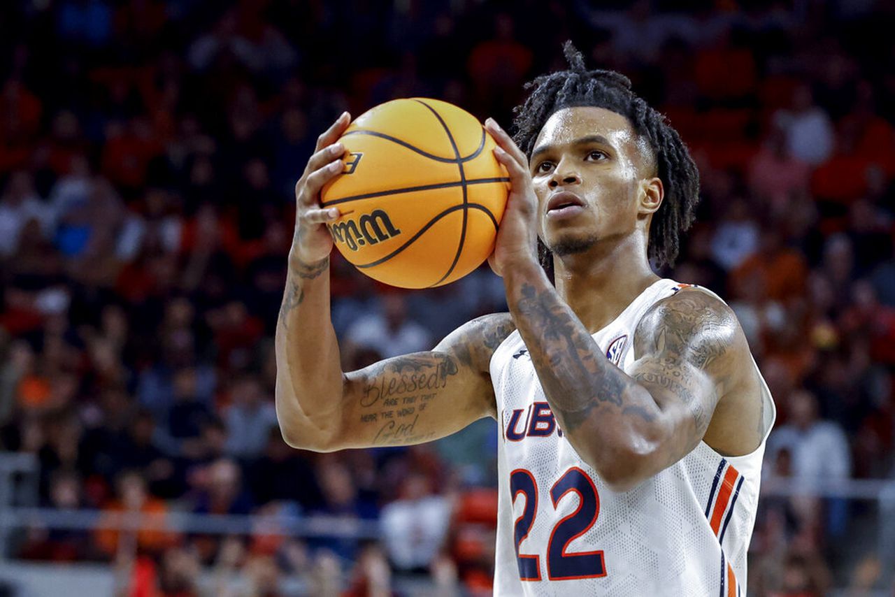 Auburn basketball vs. No. 3 Alabama live updates, analysis