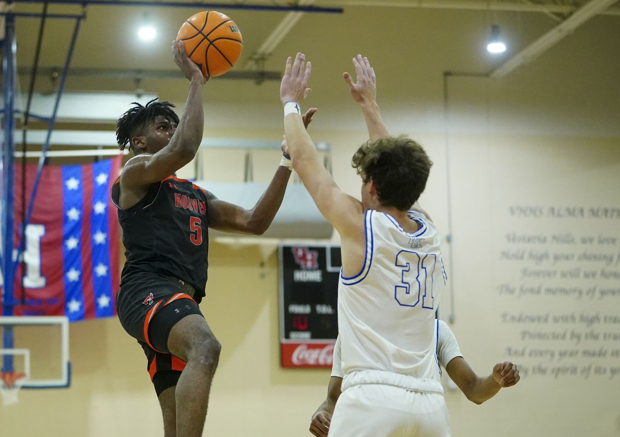 Boys area tournament roundup: Austin rolls over Florence