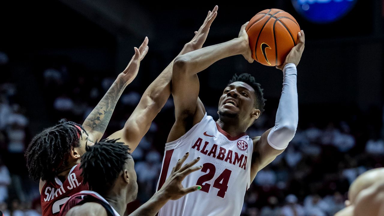 Brandon Miller, after scoring 65 points, not named SEC freshman of the week