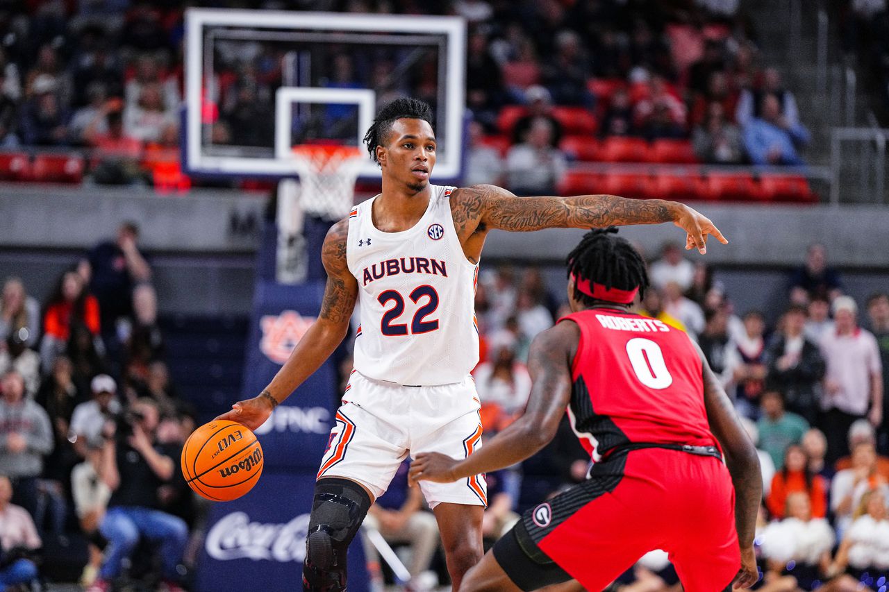 Bruce Pearl saw Allen Flanigan’s season-best performance vs. Georgia coming