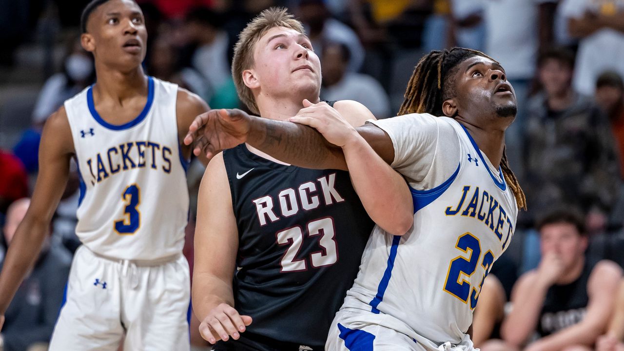 Class 2A Boys semifinals: Aliceville wears down Sand Rock