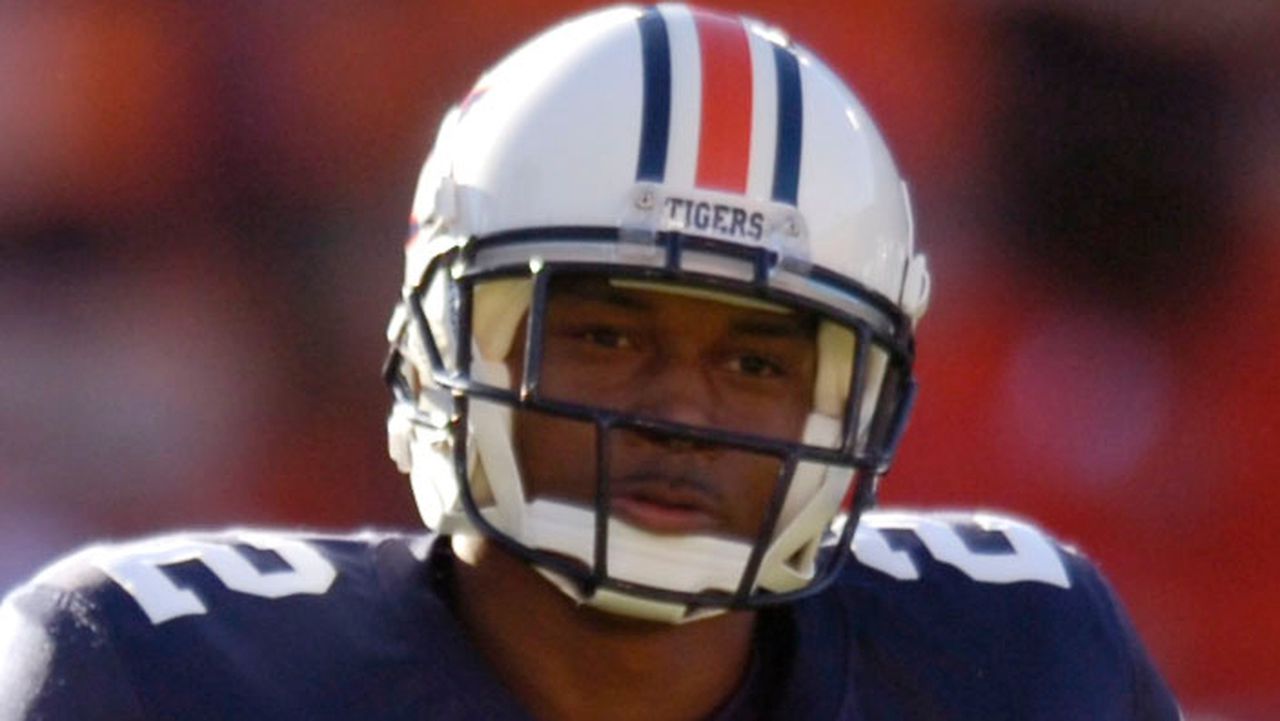 Former Auburn DB takes over Decatur High football program