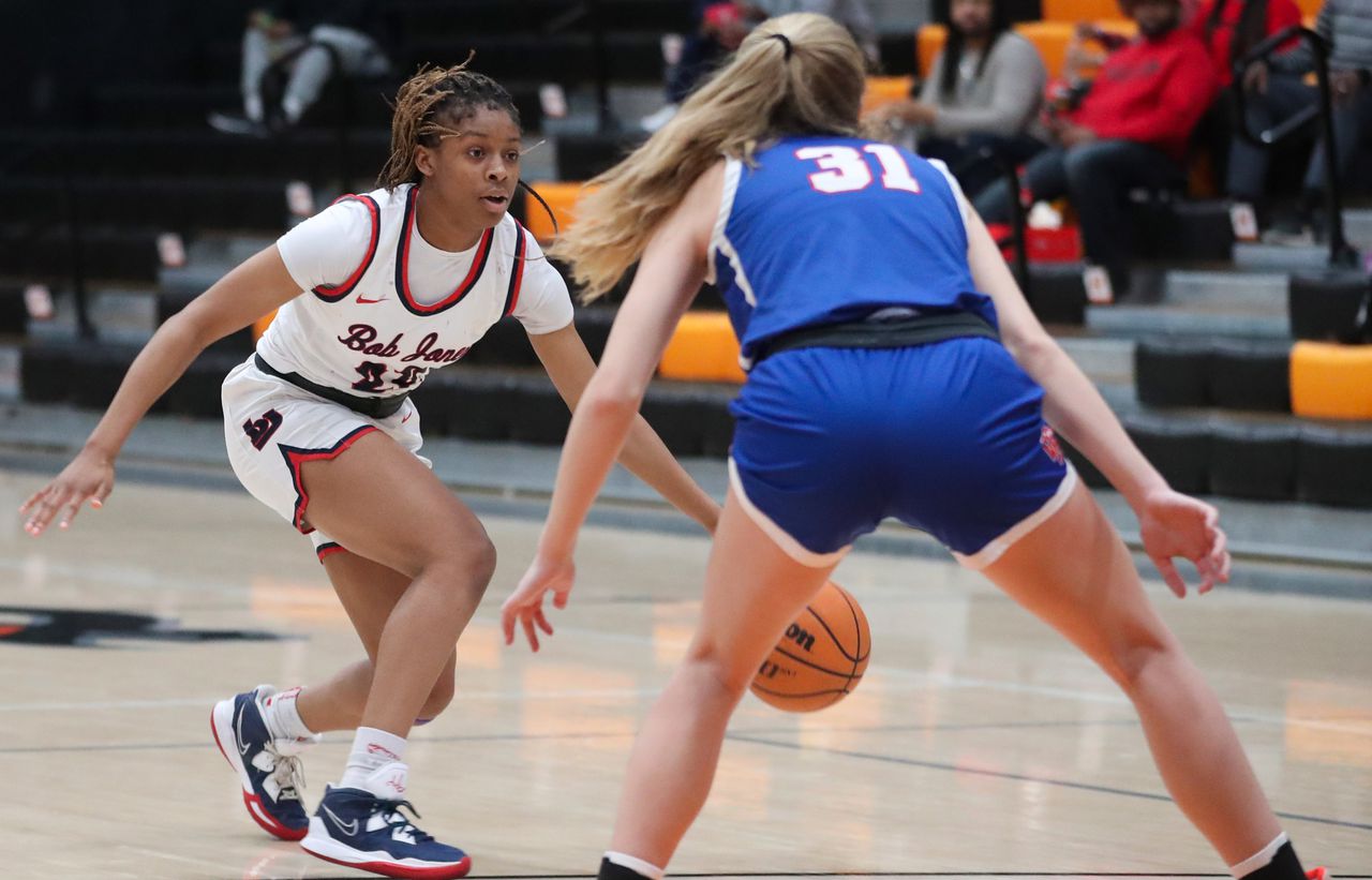 Vestavia Hills vs. Bob Jones Girls Basketball