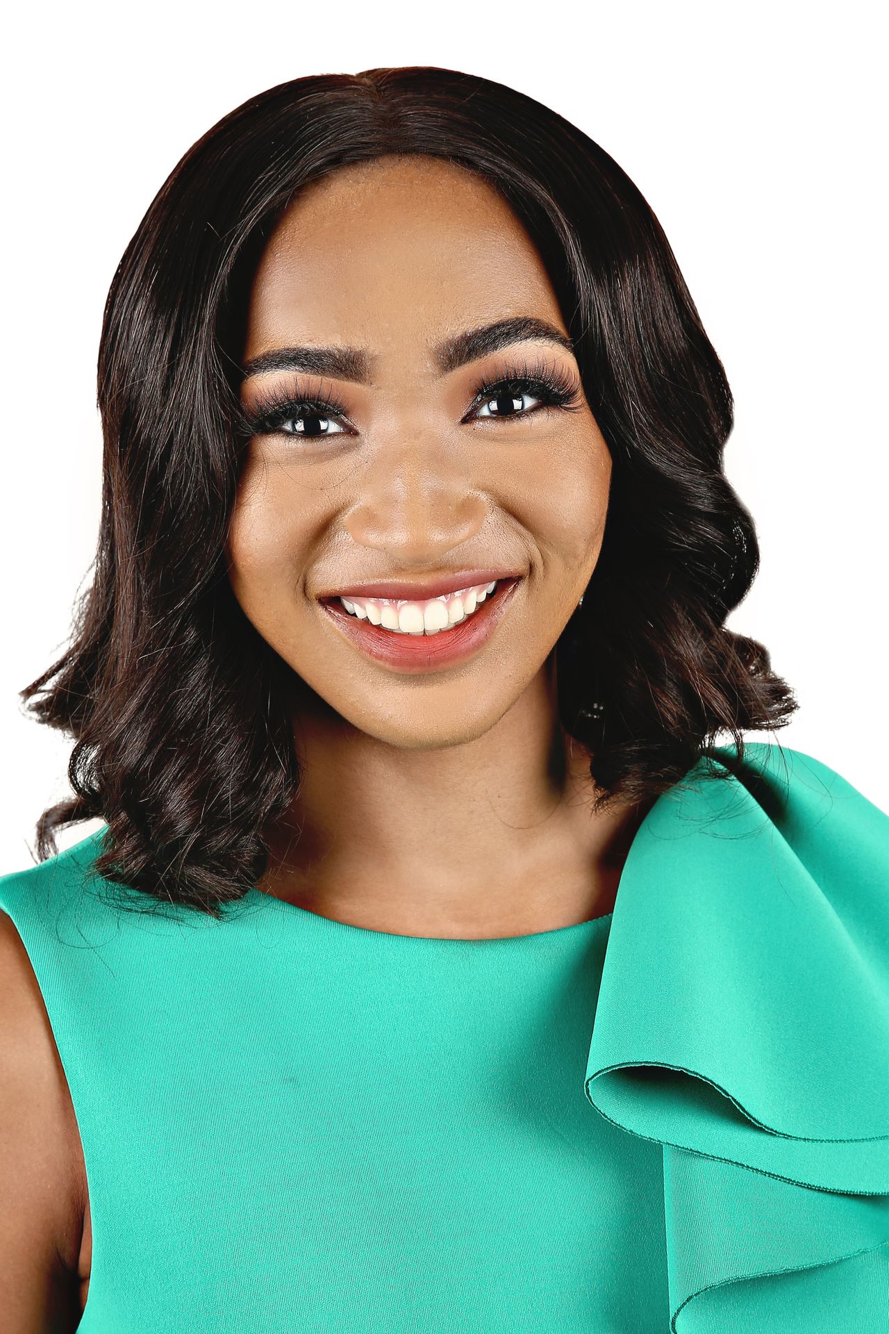 Irondale student Carrington Hodge will represent Alabama in 2023 Distinguished Young Women contest