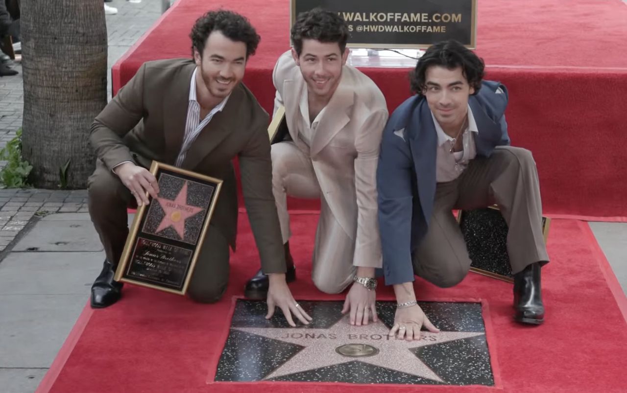 Jonas Brothers to play 5-show Broadway residency with different album nightly