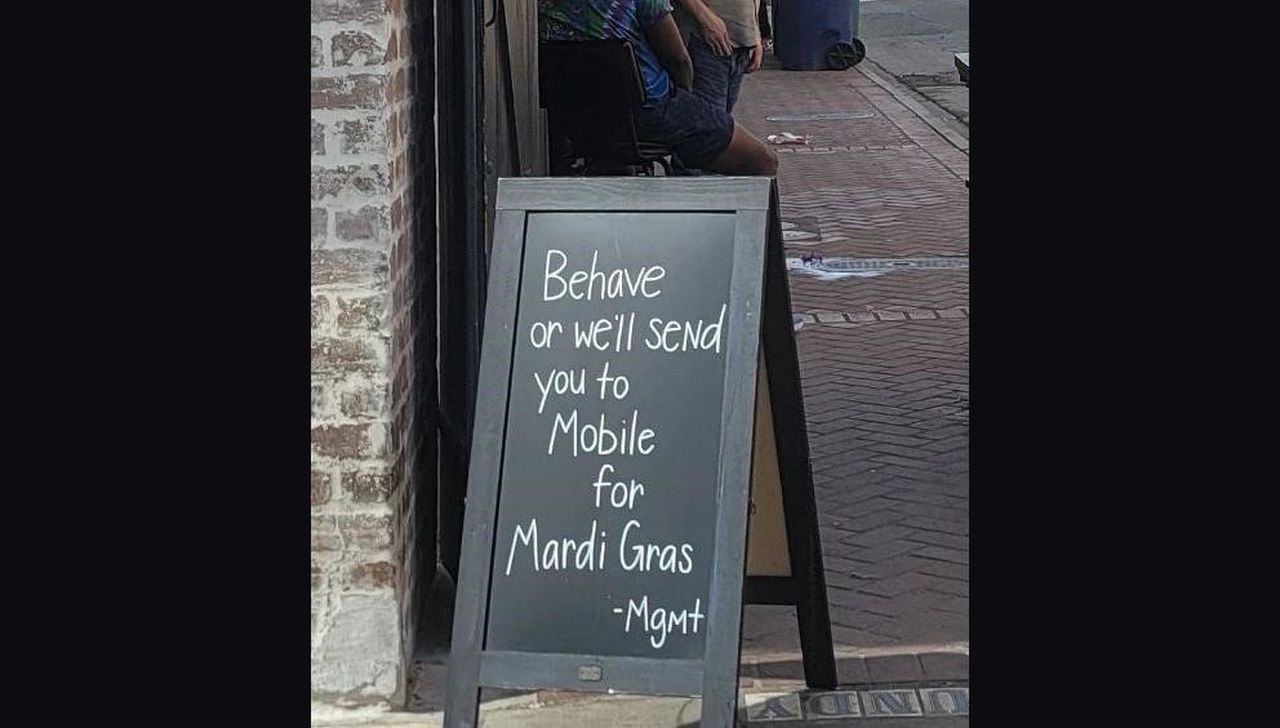 Mardi Gras throw down, renewed? New Orleans bar digs at Mobile Mardi Gras stirring online reaction