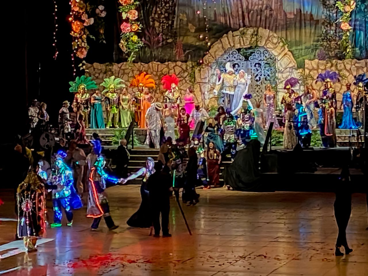 Masked Observer bows down to the queens of Carnival