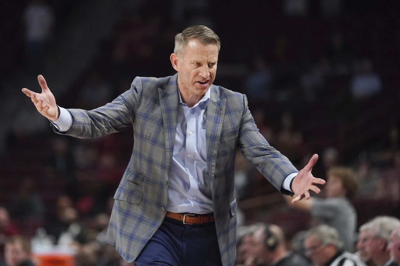 Nate Oats defers to administration when asked about contacting Harris family