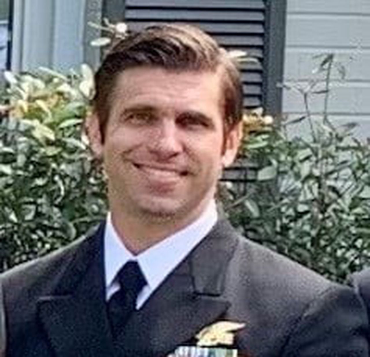 Navy SEAL killed in military free-fall parachute accident in Arizona
