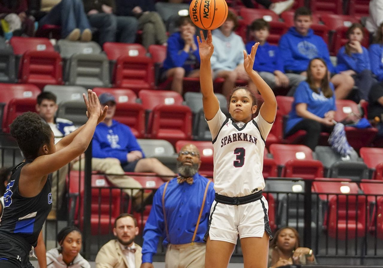 NE Regional girls: Sparkman breaks early stalemate; cruises past Chelsea