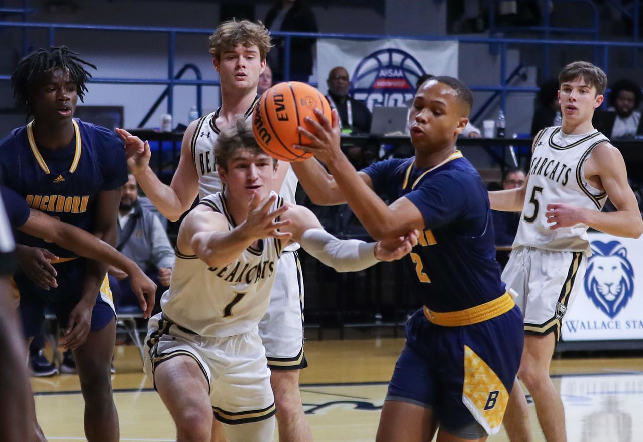 NW Regional boys: Buckhorn upsets defending Class 6A champion Cullman