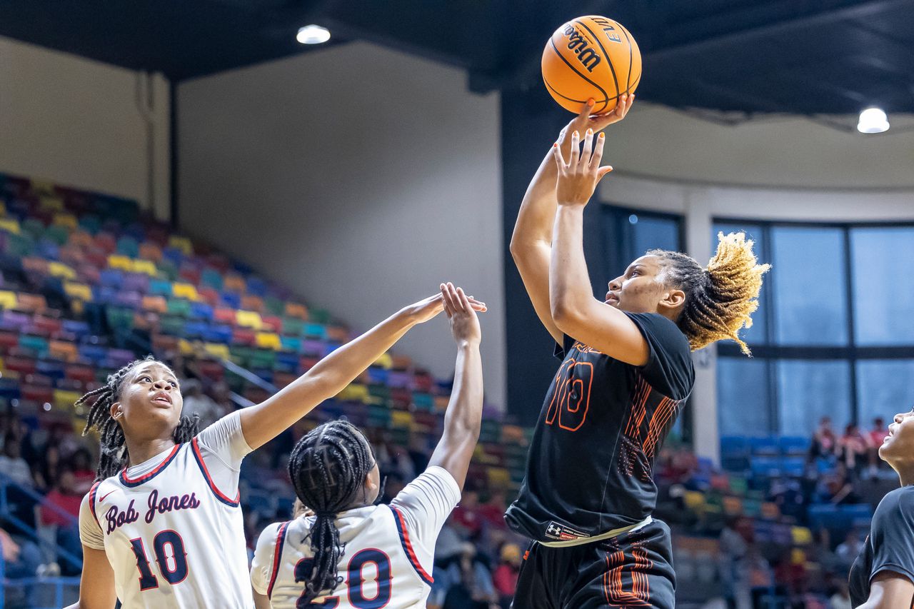 NW Regional Girls: 7A No. 1 Hoover holds on to down No. 3 Bob Jones