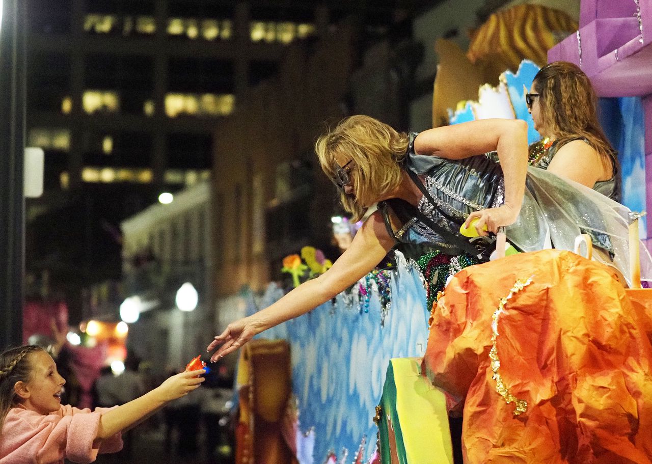 Order of LaShe’s Mardi Gras parade draws thousands