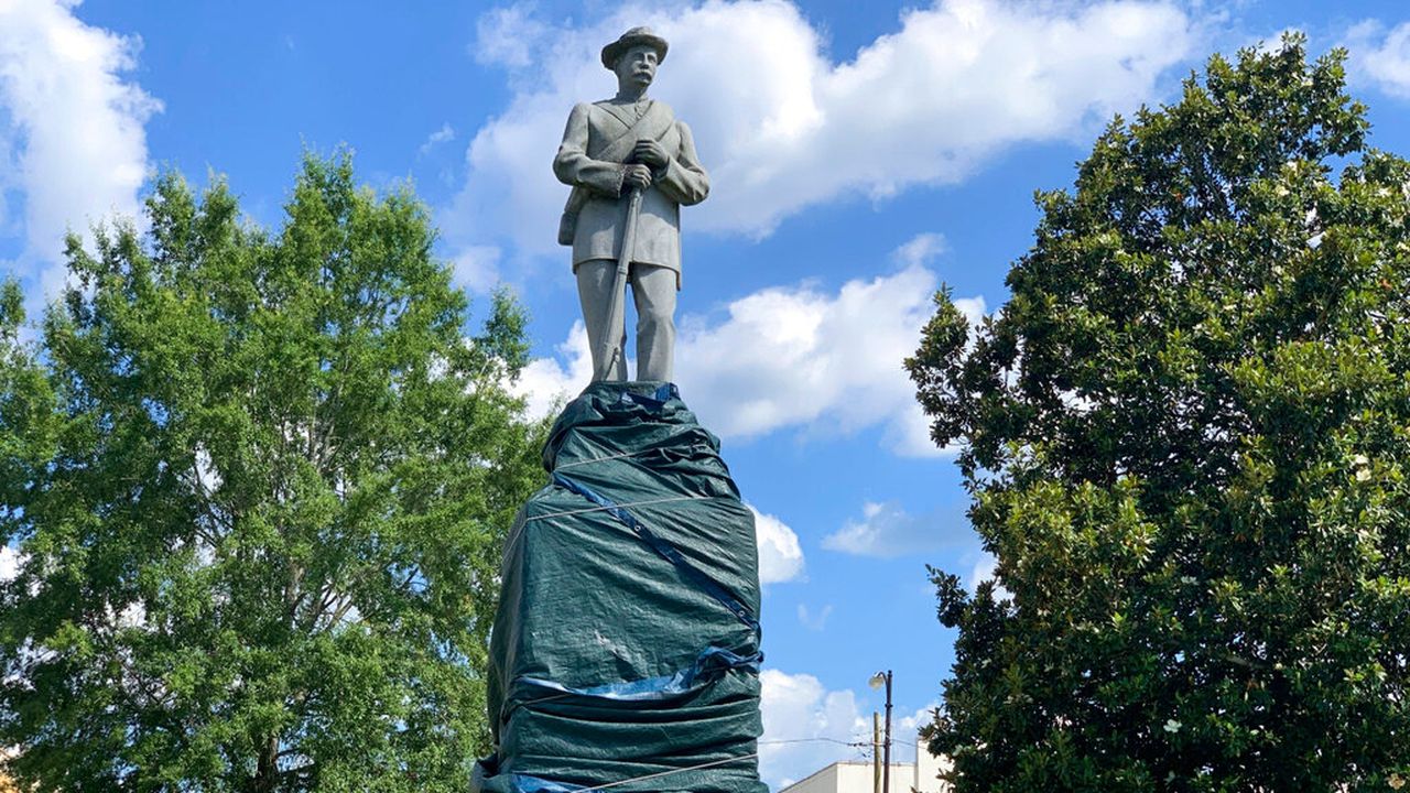 Tuskegee Confederate monument