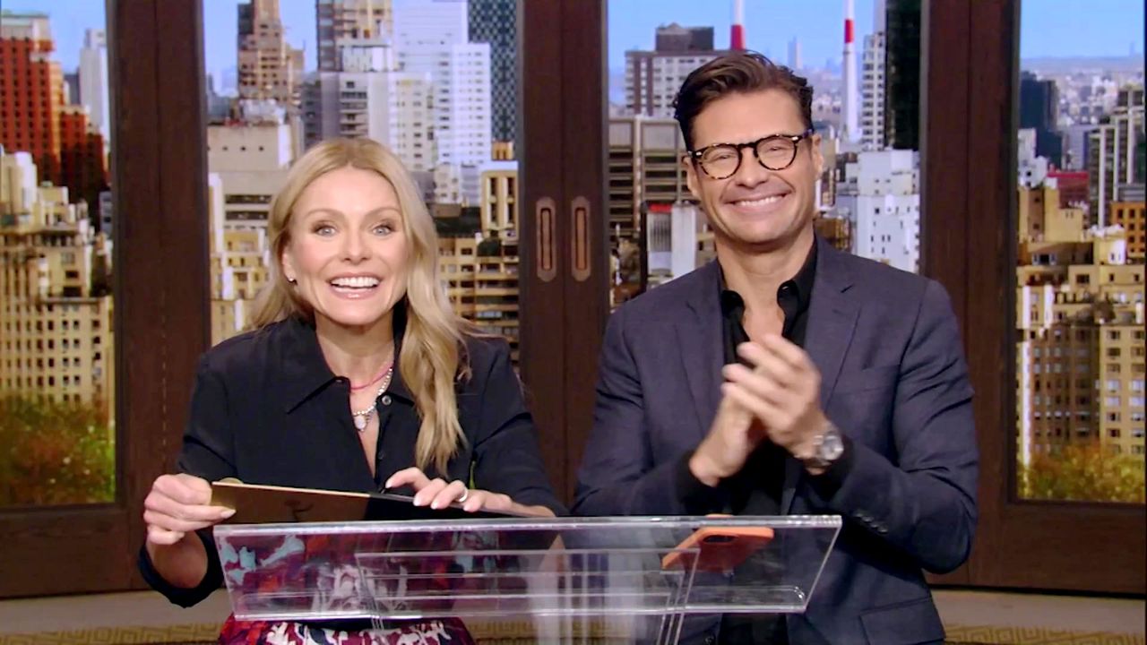 Ryan Seacrest leaving ‘Live with Kelly and Ryan’ as Mark Consuelos joins wife