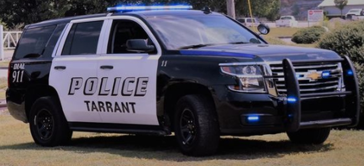 Shooting in Tarrant leaves man with critical injuries