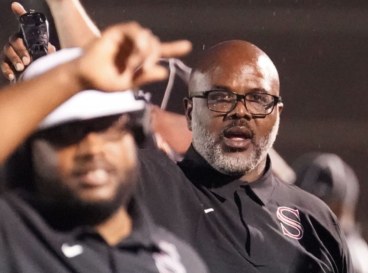 Sparkman’s Laron White to retire as head football coach