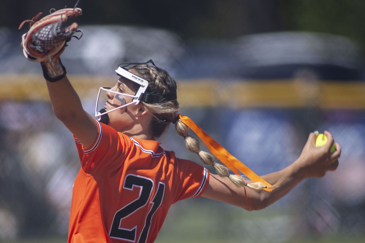 Spring roundup: Hoover softball goes to 5-1 on the year