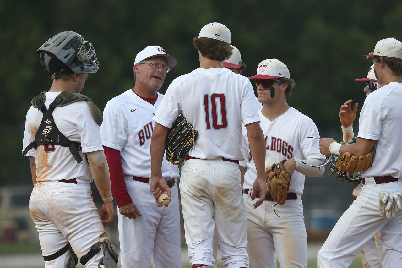 Spring roundup: UMS-Wright sweeps baseball double-header