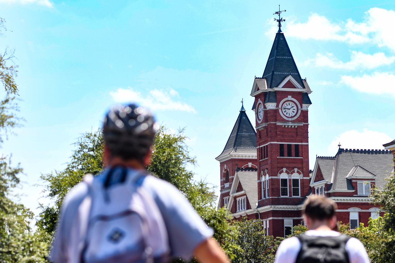 White racial slurs not from Auburn Black Student Union GroupMe chat channel, university says