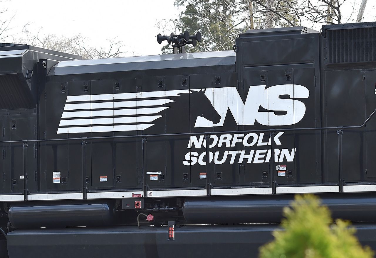 Alabama woman sues Norfolk Southern after husband killed in ‘freak accident’