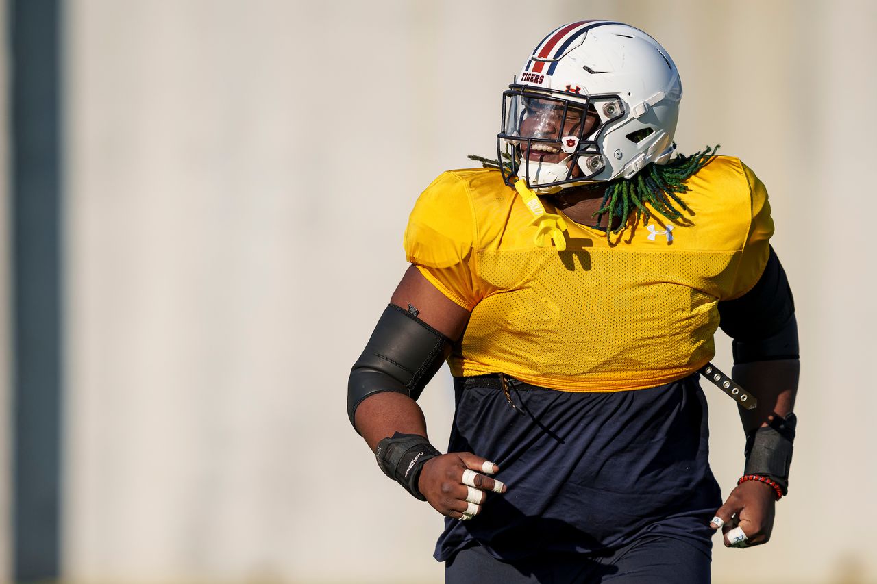 Auburn confident Jeremiah Wright can be 1 of SEC's 'dominant' O-linemen