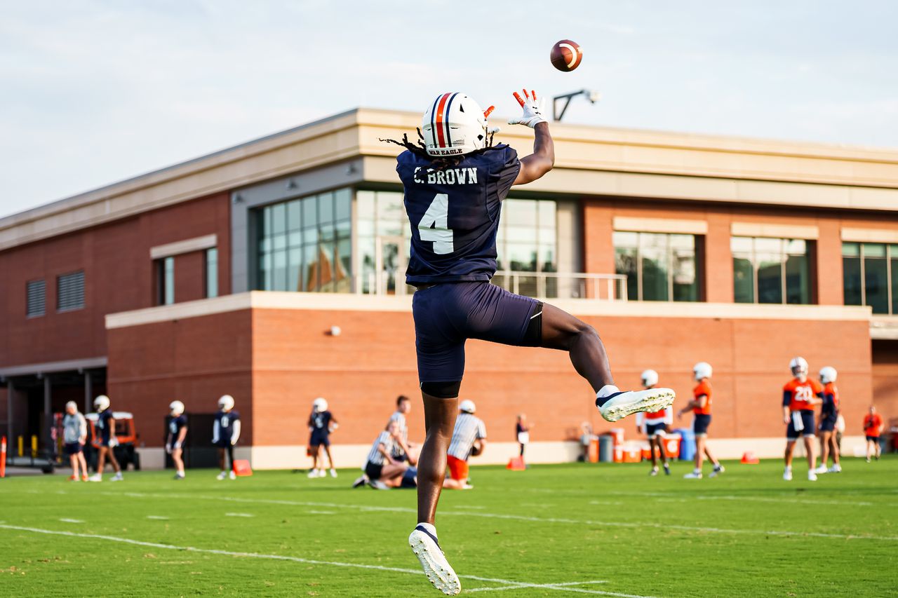 Auburn’s wide receivers look to ‘change the narrative’ this season