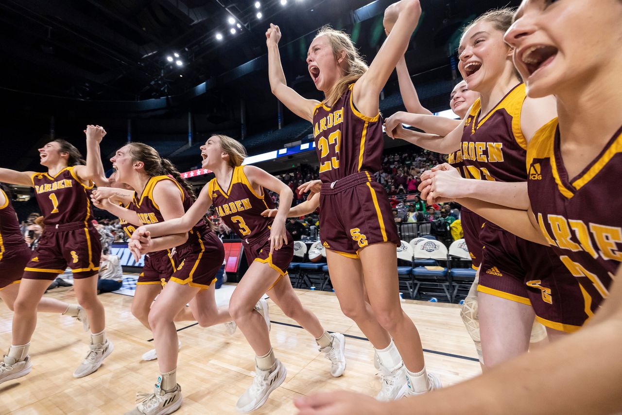 Class 1A Girls final: No. 1 Spring Garden cruises to championship over Marion County