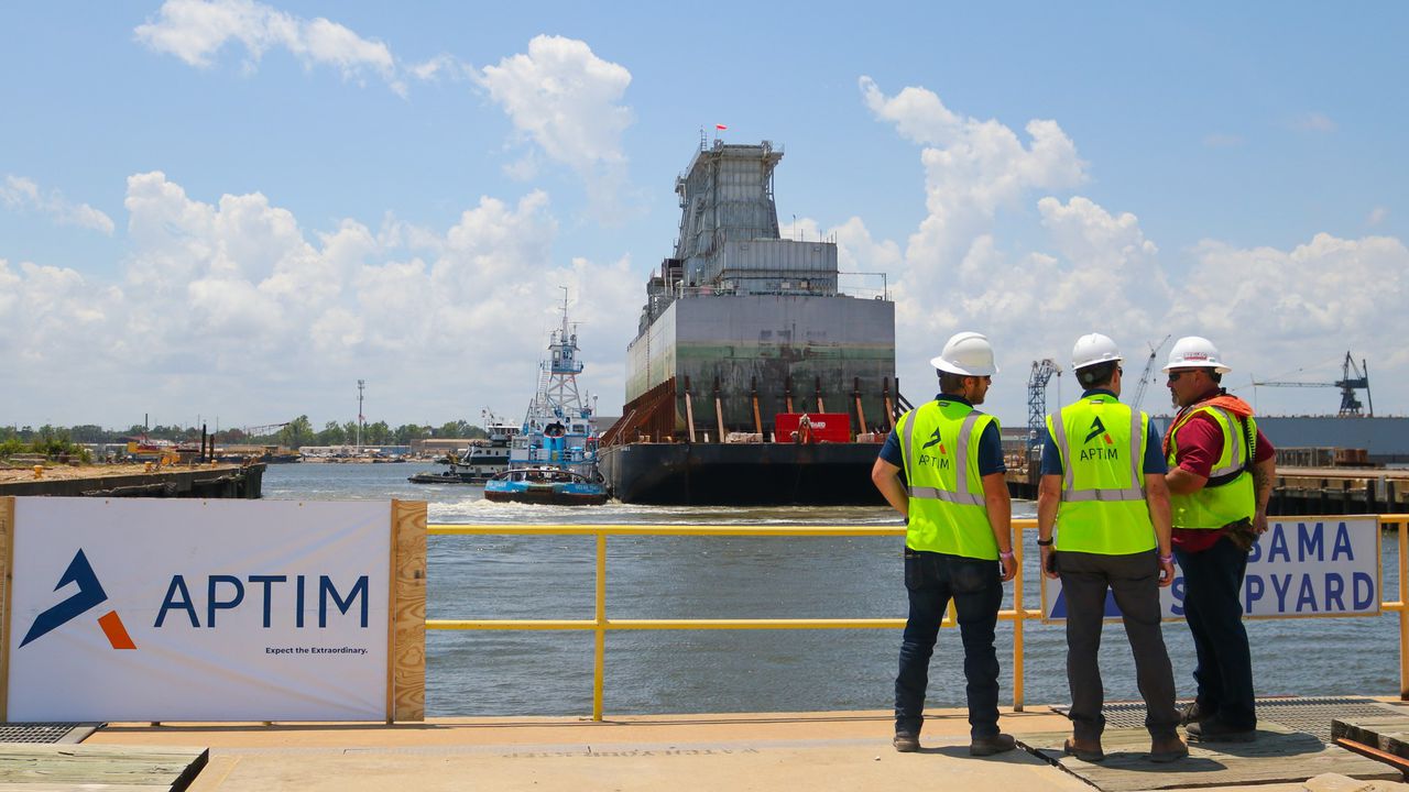 Company tearing down nuclear fuel barge in Mobile says job almost done