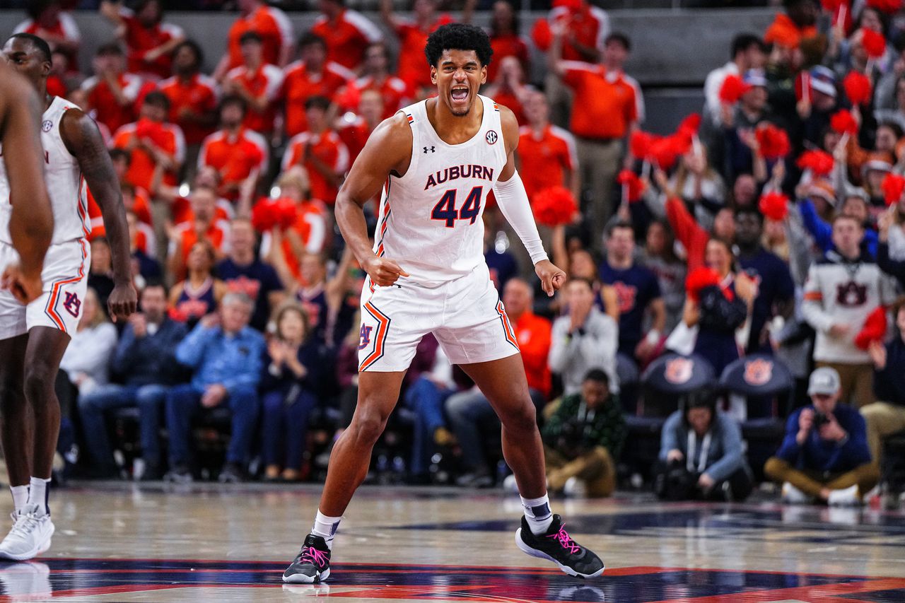 Dylan Cardwell returns to practice for Auburn ahead of SEC Tournament