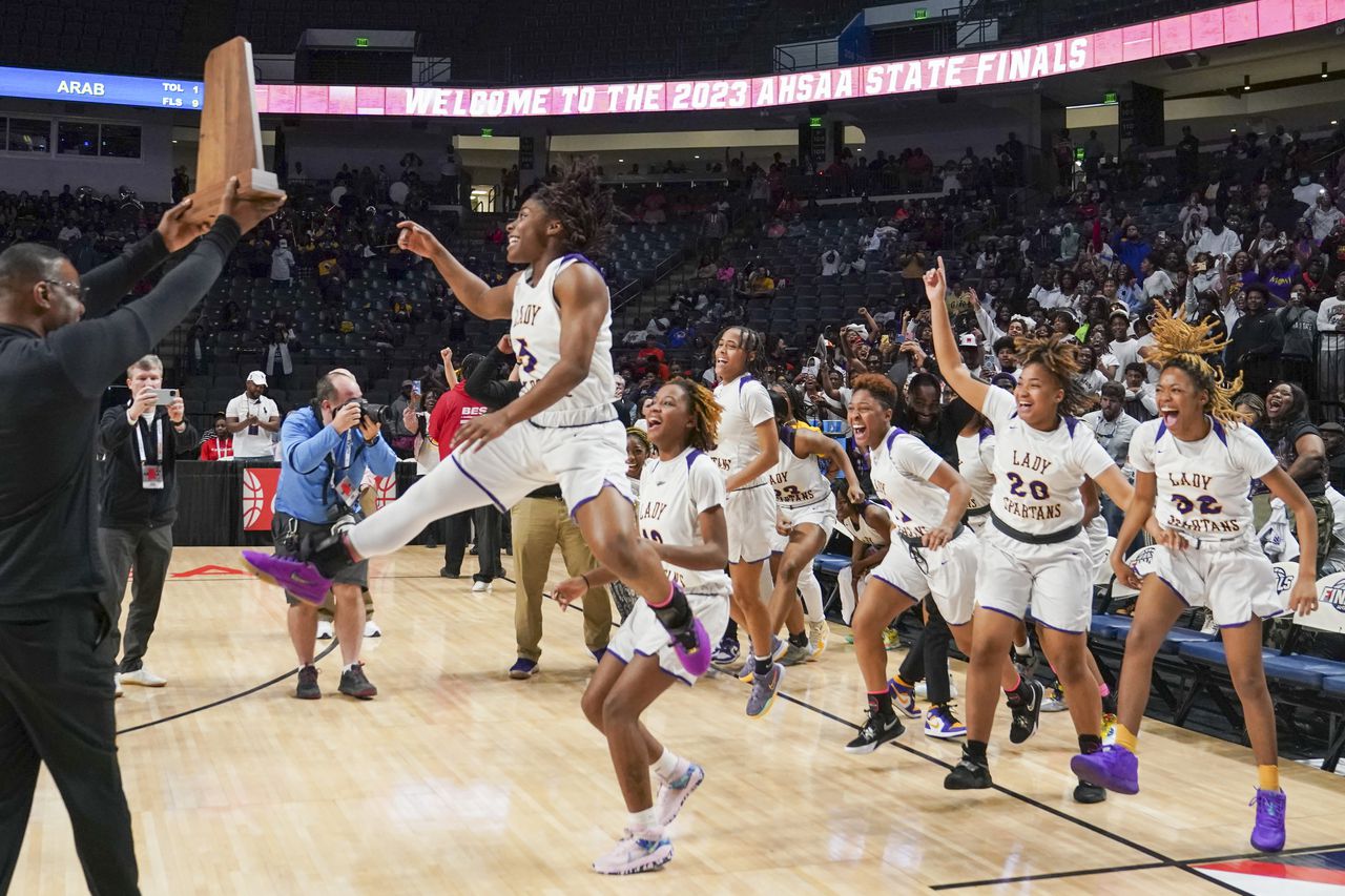 AHSAA 5A girls final: Pleasant Grove vs. Arab