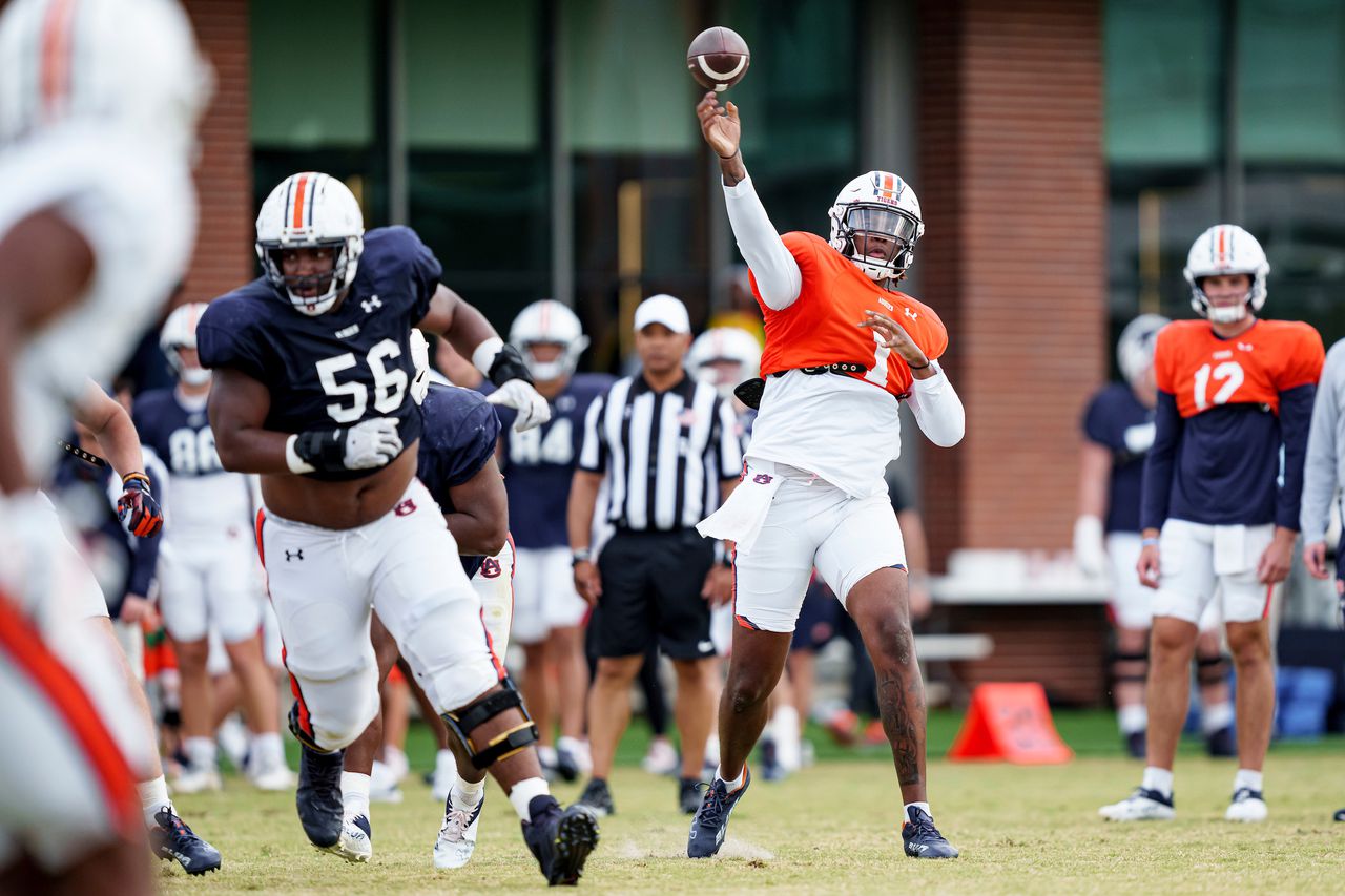 Hugh Freeze explains the value of honestly assessing Auburn's QBs publicly