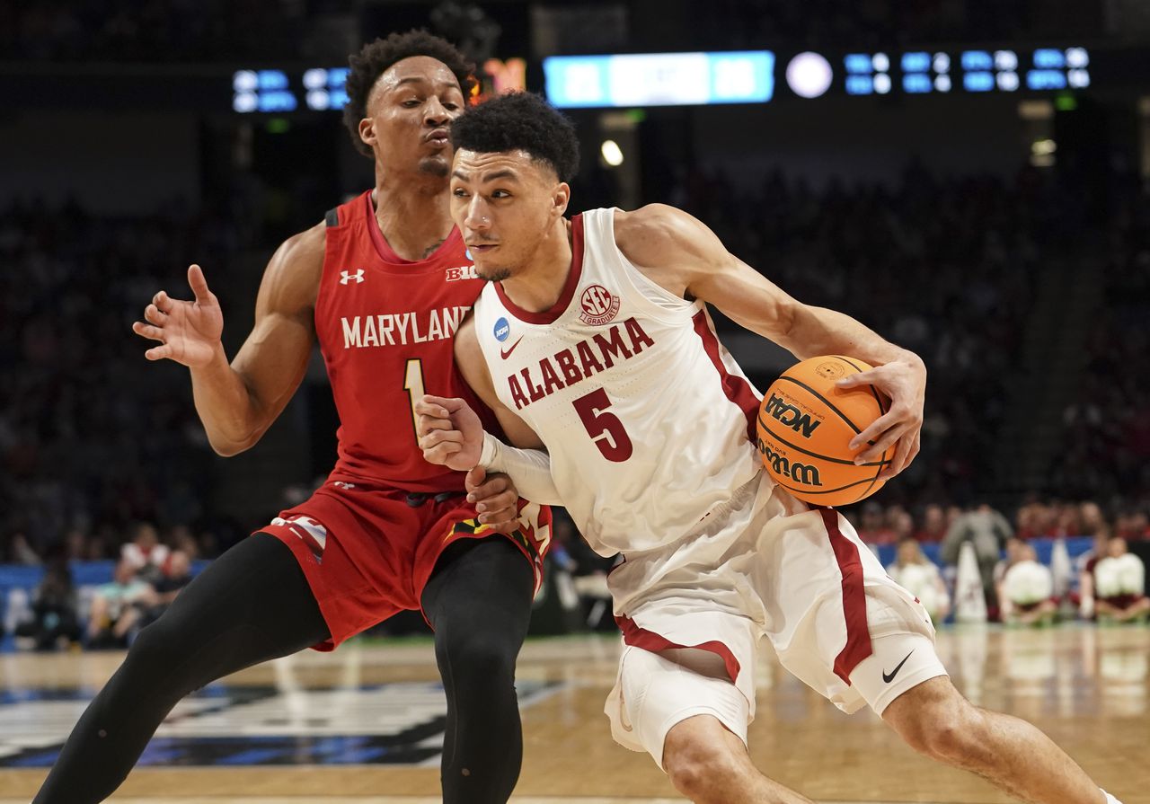 ‘Jersey is just different in March’: Jahvon Quinerly leading Jersey takeover