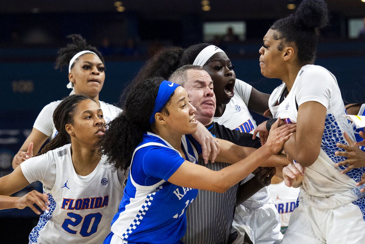 Kentucky-Florida women’s game marred by fight, 8 ejected