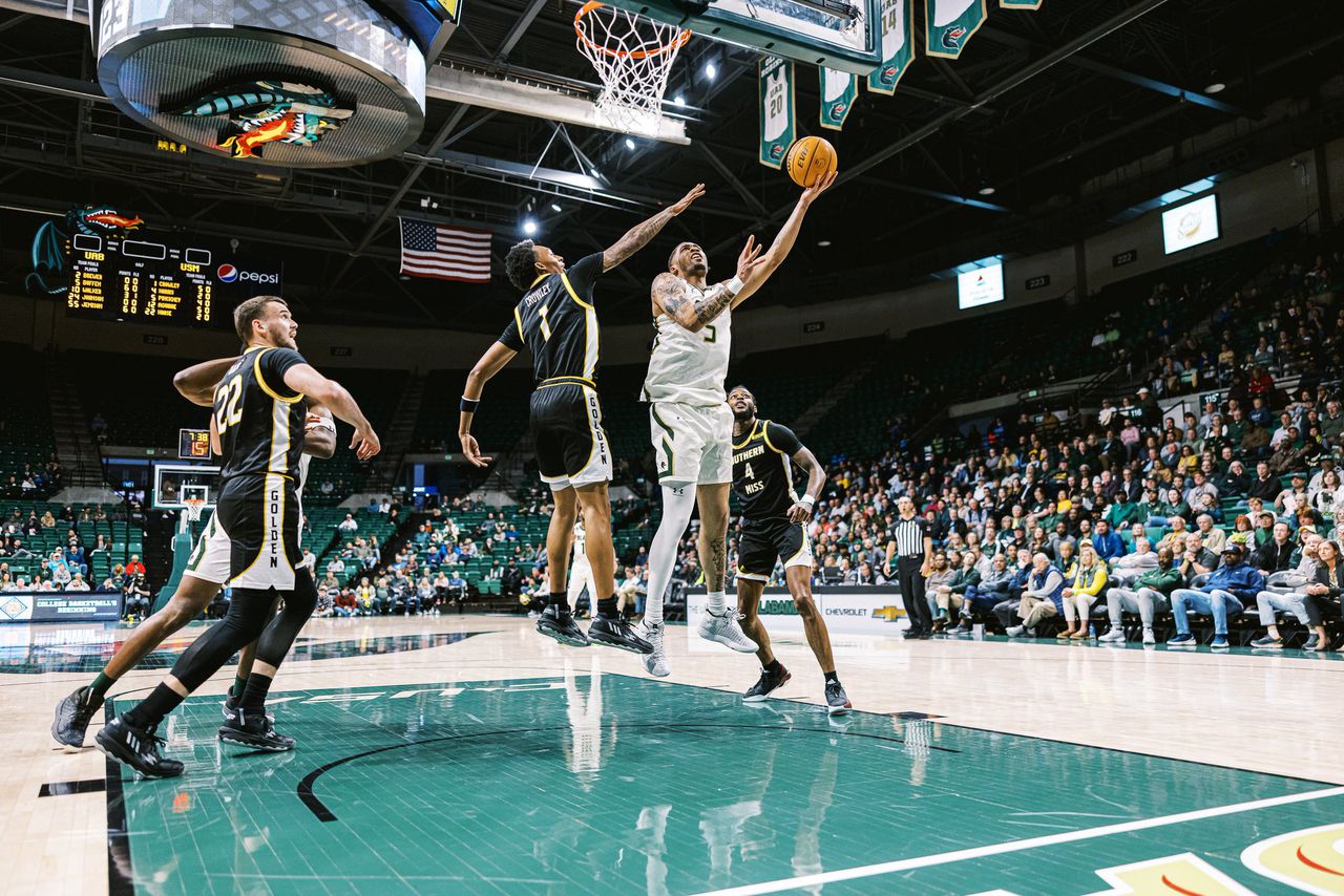 KJ Buffen powers UAB to 88-60 win over Southern Miss in NIT first round