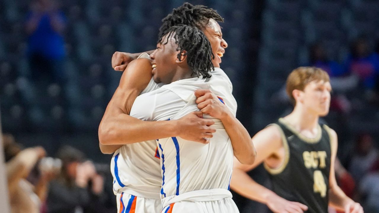 Live updates from Saturday's AHSAA state basketball finals