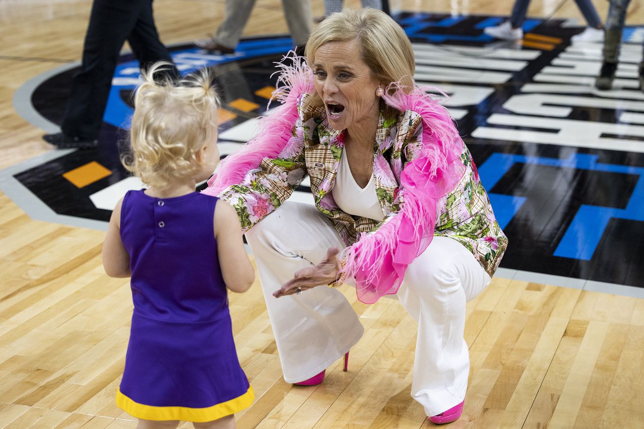 LSU-Virginia Tech NCAA Women’s Final Four live stream (3/31): How to watch Kim Mulkey online, TV, time