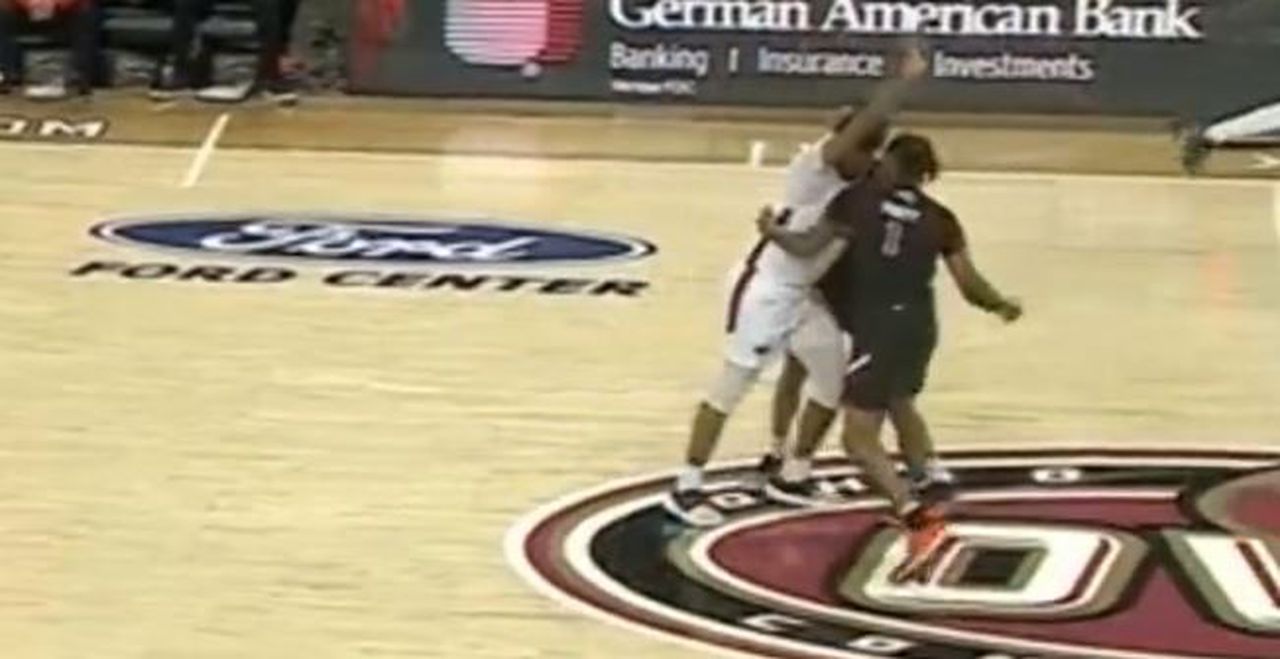 March Madness: OVC tournament marred as SIUE’s DeeJuan Pruitt punches Rifen Miguel in face