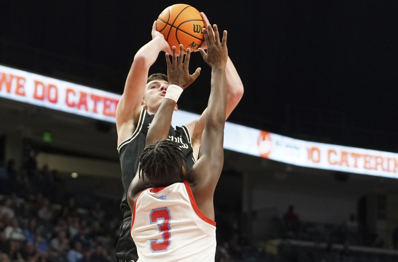 AHSAA 3A boys final: Midfield vs. Plainview