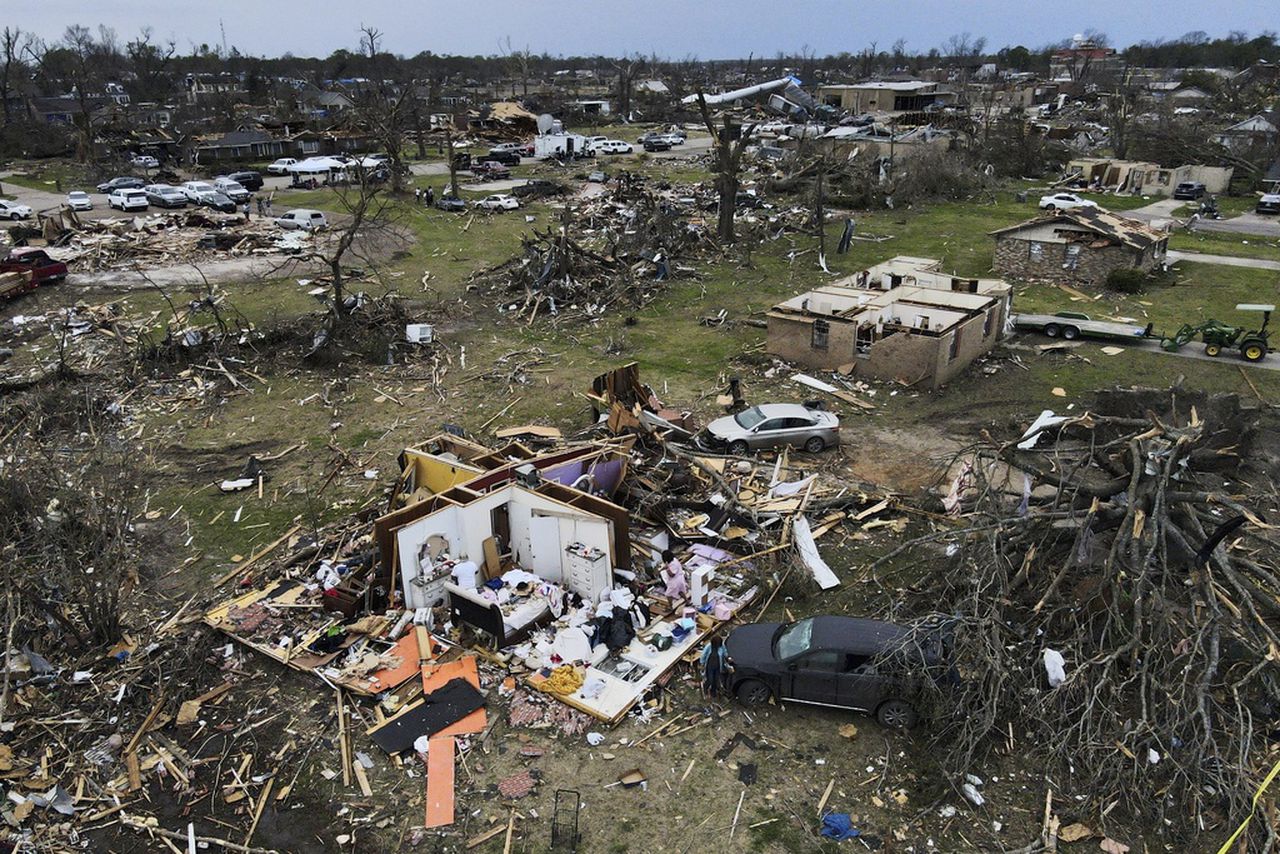 President Joe Biden to visit to Rolling Fork, Mississippi town ravaged by deadly tornado