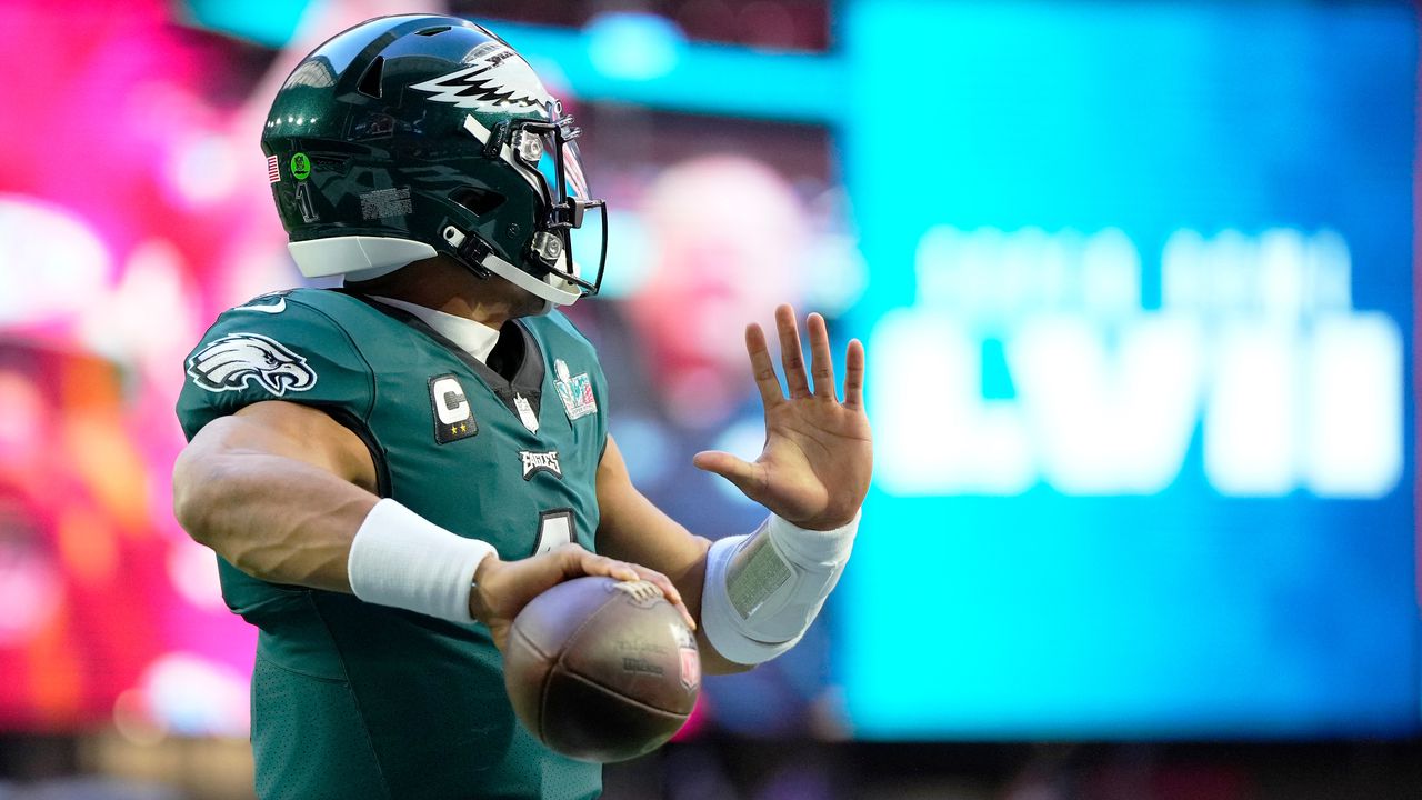 Things are about to change for Jalen Hurts, Eagles