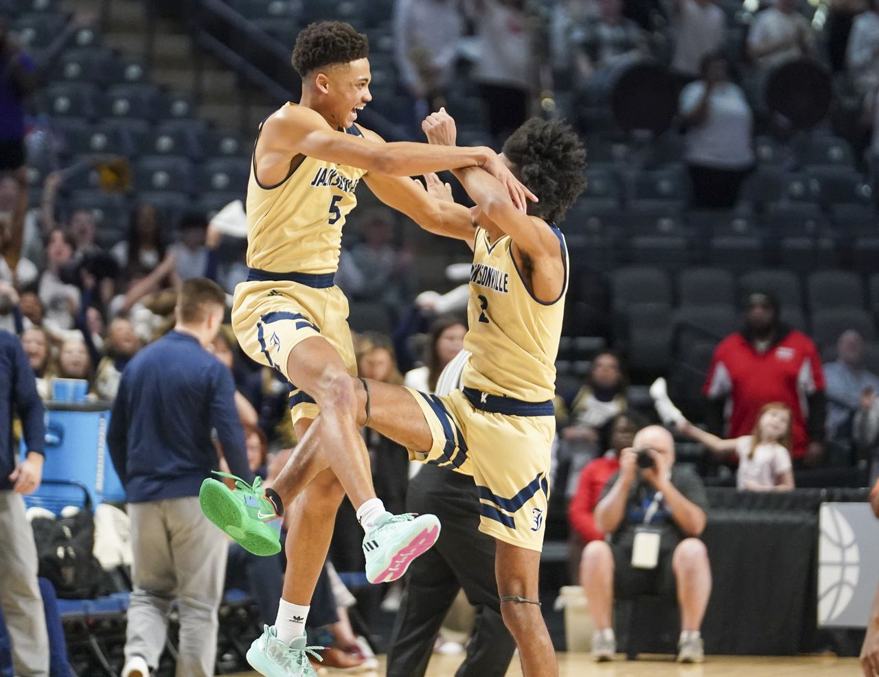 AHSAA 4A boys final: Jacksonville vs Westminster Christian