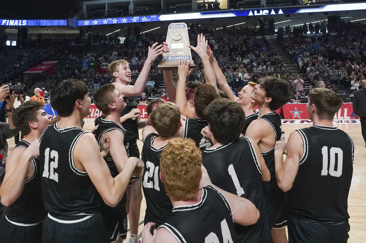 AHSAA 3A boys final: Midfield vs. Plainview