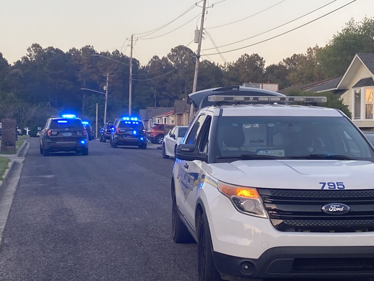 1 killed in shooting in west Birmingham neighborhood