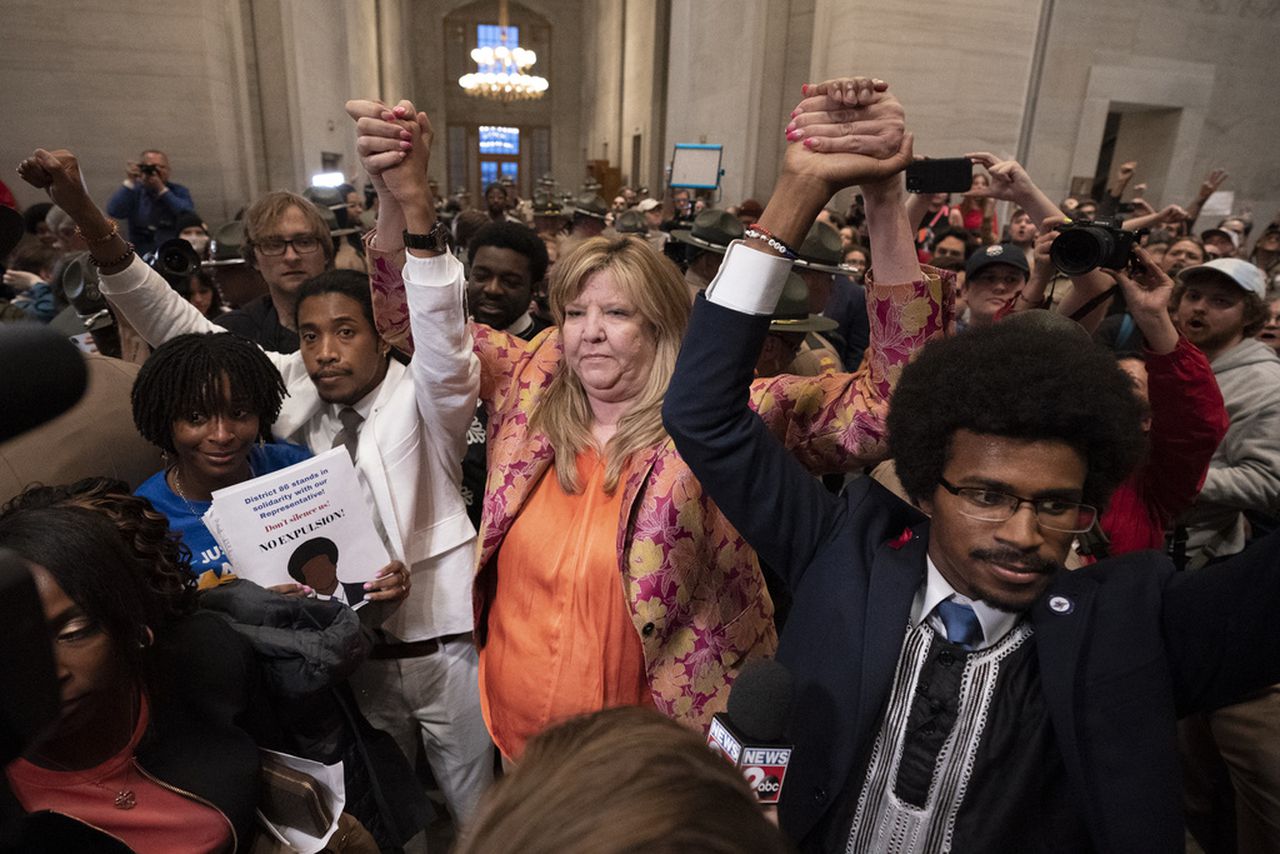 ‘A farce to democracy’: The dramatic moments inside the Tennessee Capitol when two Black lawmakers were expelled