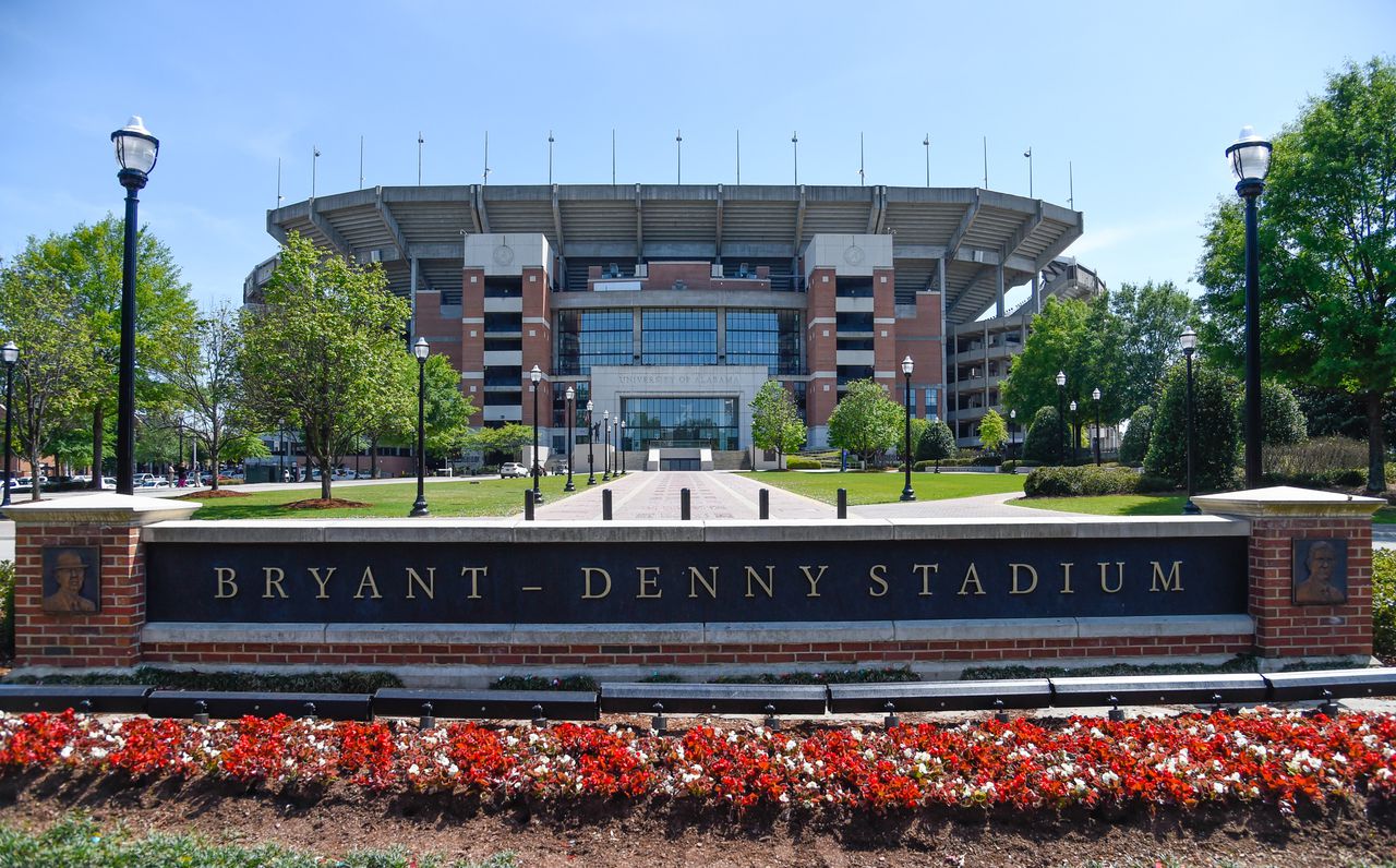 Alabama football: Check out Bryant-Denny Stadium’s field being replaced