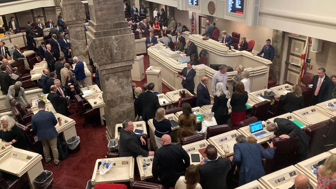 Alabama House unanimously passes record $3 billion General Fund budget